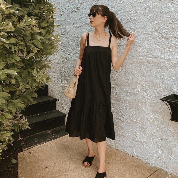 Jenni Kayne Seersucker Summer Dress - Picture 1 of 13